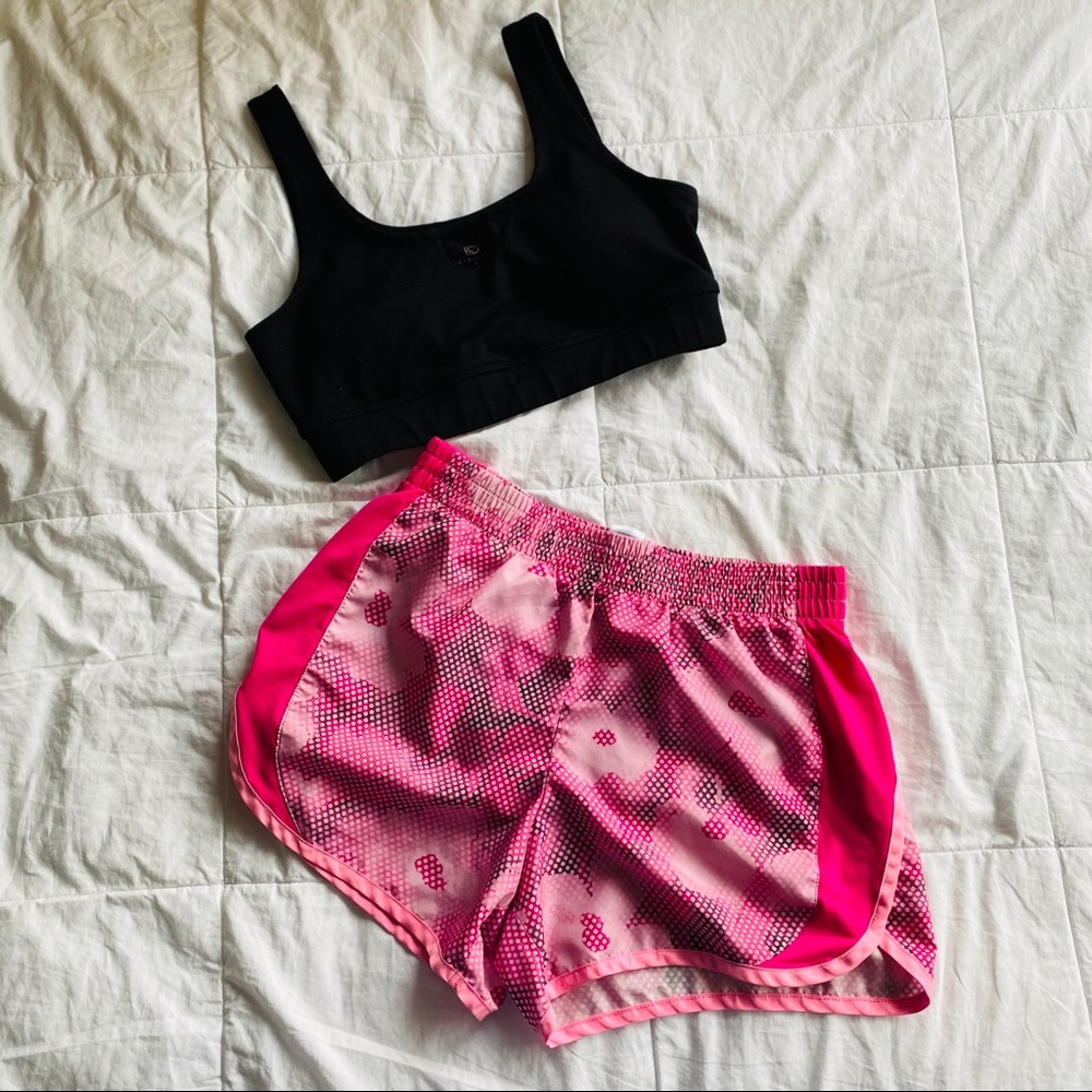 Athletic workout shorts